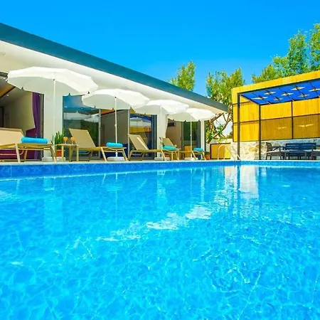 Hotel Ay / Kalkan 4*